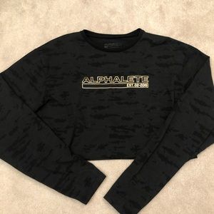 Alphalete Cropped Camo Long-sleeve
